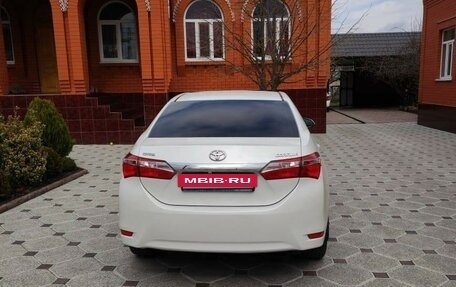 Toyota Corolla, 2014 год, 2 000 000 рублей, 3 фотография