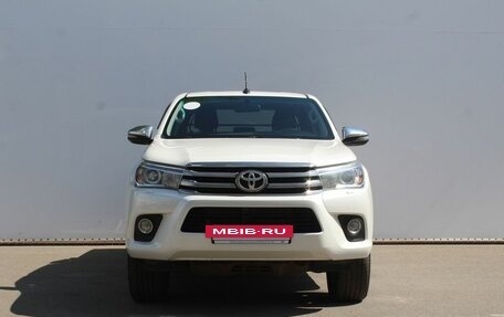 Toyota Hilux VIII, 2018 год, 3 150 000 рублей, 2 фотография