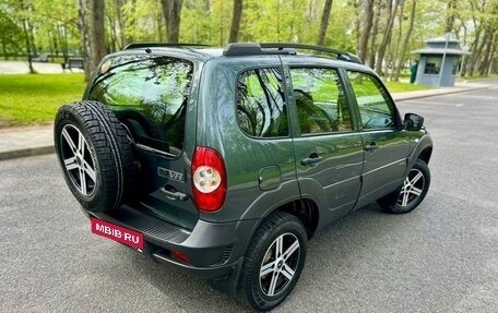 Chevrolet Niva I рестайлинг, 2017 год, 720 000 рублей, 10 фотография