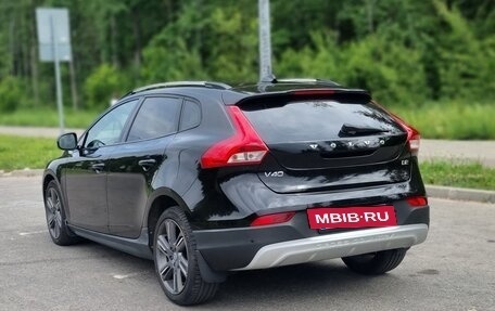 Volvo V40 Cross Country I, 2015 год, 1 580 000 рублей, 5 фотография