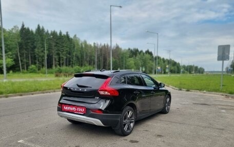 Volvo V40 Cross Country I, 2015 год, 1 580 000 рублей, 3 фотография