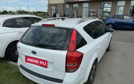 KIA cee'd I рестайлинг, 2010 год, 820 000 рублей, 1 фотография