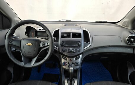 Chevrolet Aveo III, 2013 год, 800 000 рублей, 12 фотография