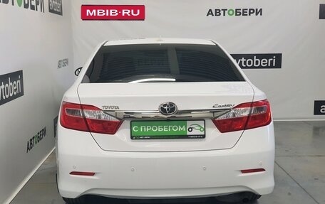 Toyota Camry, 2013 год, 1 586 000 рублей, 7 фотография