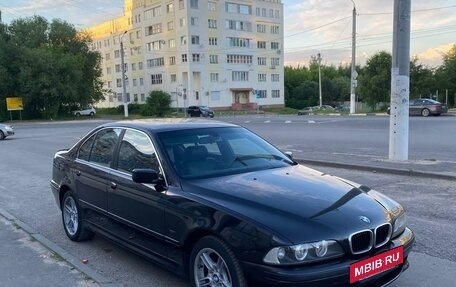 BMW 5 серия, 2003 год, 700 000 рублей, 15 фотография