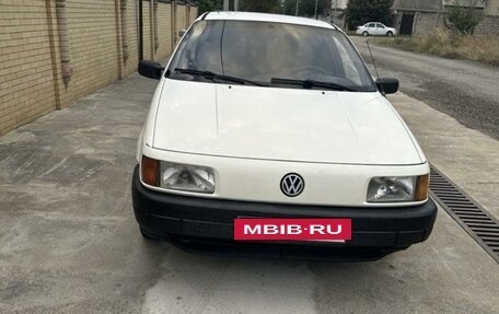 Volkswagen Passat B3, 1988 год, 310 000 рублей, 4 фотография