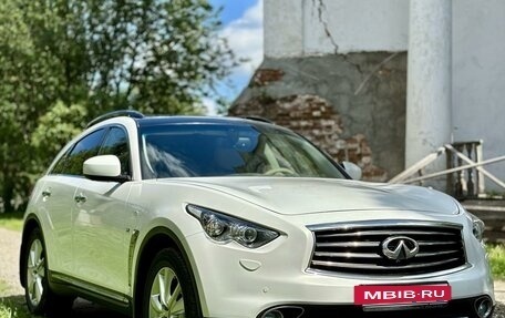 Infiniti FX II, 2012 год, 2 280 000 рублей, 25 фотография