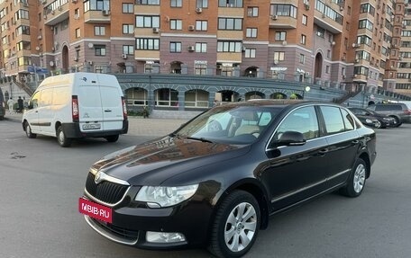 Skoda Superb III рестайлинг, 2012 год, 1 400 000 рублей, 1 фотография