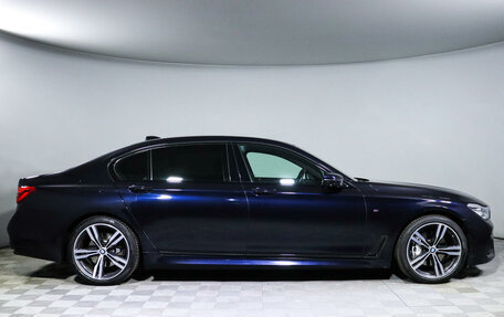 BMW 7 серия, 2017 год, 3 970 000 рублей, 4 фотография