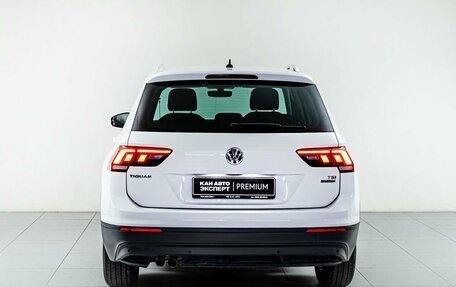 Volkswagen Tiguan II, 2017 год, 2 300 000 рублей, 5 фотография