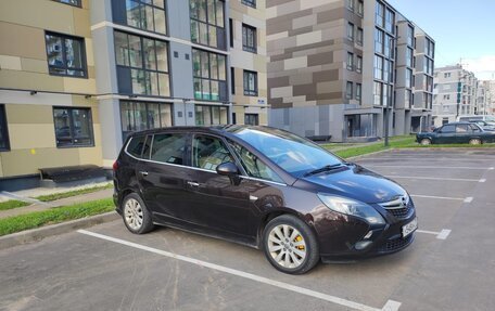 Opel Zafira C рестайлинг, 2013 год, 1 300 000 рублей, 2 фотография