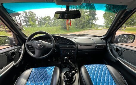 Chevrolet Niva I рестайлинг, 2015 год, 630 000 рублей, 12 фотография