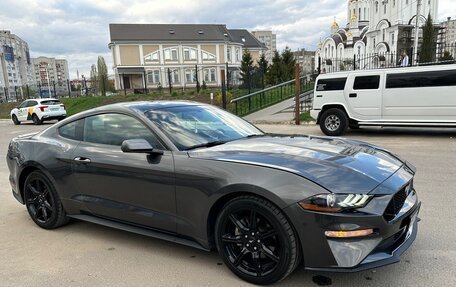 Ford Mustang VI рестайлинг, 2019 год, 2 800 000 рублей, 9 фотография