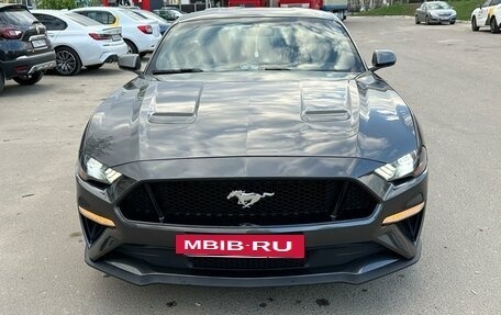 Ford Mustang VI рестайлинг, 2019 год, 2 800 000 рублей, 4 фотография