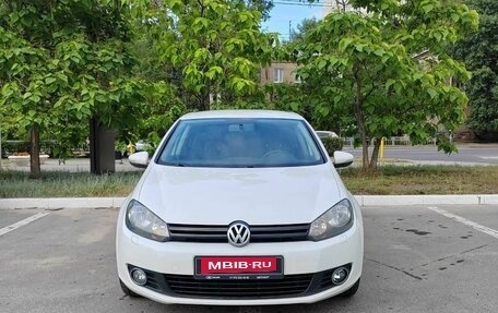 Volkswagen Golf VI, 2012 год, 1 115 000 рублей, 2 фотография