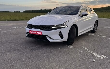 KIA K5, 2021 год, 3 850 000 рублей, 1 фотография