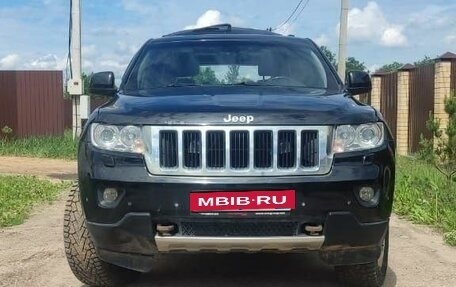 Jeep Grand Cherokee, 2012 год, 2 150 000 рублей, 2 фотография