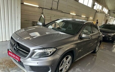 Mercedes-Benz GLA, 2016 год, 1 750 000 рублей, 2 фотография