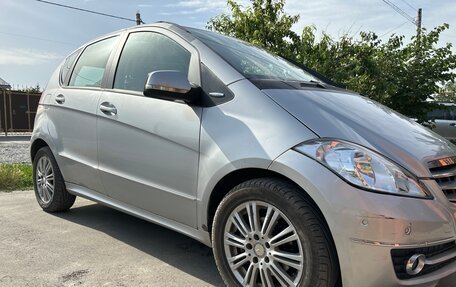 Mercedes-Benz A-Класс, 2008 год, 850 000 рублей, 2 фотография