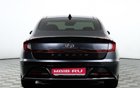 Hyundai Sonata VIII, 2022 год, 3 140 000 рублей, 6 фотография