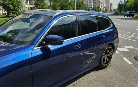 BMW 3 серия, 2019 год, 3 400 000 рублей, 14 фотография