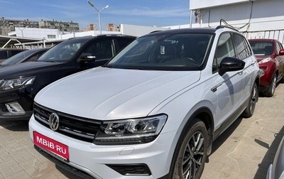 Volkswagen Tiguan II, 2019 год, 2 719 000 рублей, 1 фотография