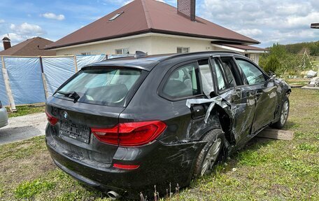 BMW 5 серия, 2019 год, 2 000 000 рублей, 4 фотография