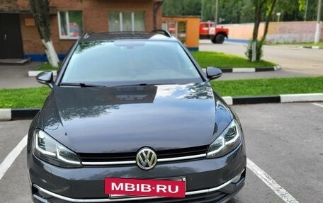 Volkswagen Golf VII, 2017 год, 1 650 000 рублей, 2 фотография