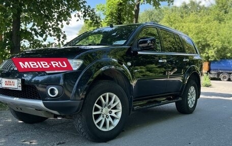 Mitsubishi Pajero Sport II рестайлинг, 2011 год, 1 750 000 рублей, 3 фотография