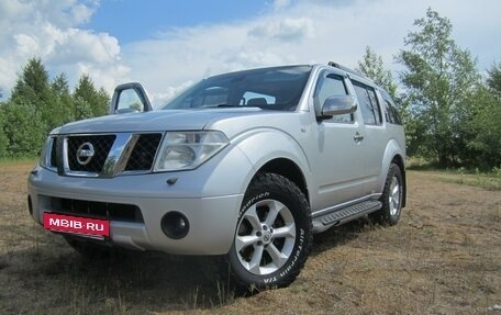 Nissan Pathfinder, 2007 год, 1 350 000 рублей, 5 фотография