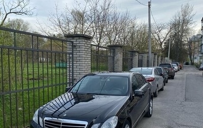 Mercedes-Benz E-Класс, 2013 год, 1 890 000 рублей, 1 фотография