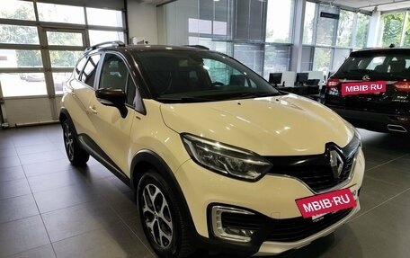 Renault Kaptur I рестайлинг, 2019 год, 1 639 000 рублей, 3 фотография