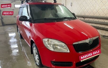 Skoda Fabia II, 2009 год, 500 000 рублей, 2 фотография