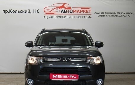 Mitsubishi Outlander III рестайлинг 3, 2013 год, 1 399 000 рублей, 5 фотография