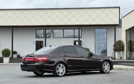 Mercedes-Benz E-Класс, 2011 год, 1 640 000 рублей, 6 фотография