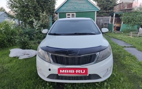 KIA Rio III рестайлинг, 2013 год, 849 000 рублей, 7 фотография