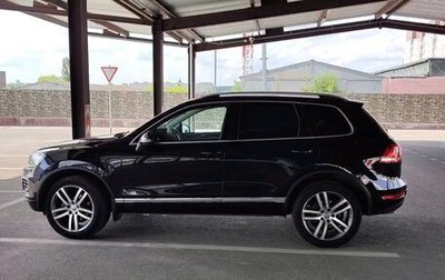 Volkswagen Touareg III, 2013 год, 2 400 000 рублей, 1 фотография