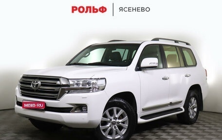 Toyota Land Cruiser 200, 2015 год, 5 999 000 рублей, 1 фотография