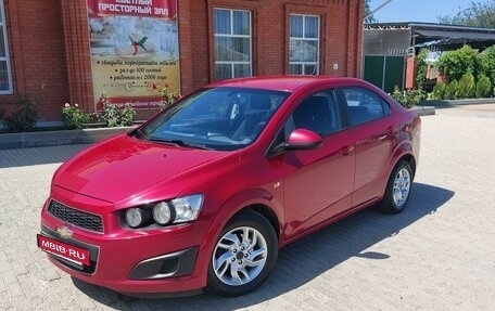 Chevrolet Aveo III, 2013 год, 850 000 рублей, 1 фотография