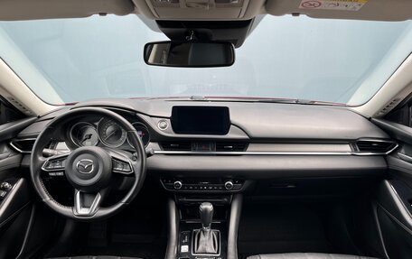 Mazda 6, 2019 год, 2 950 000 рублей, 6 фотография