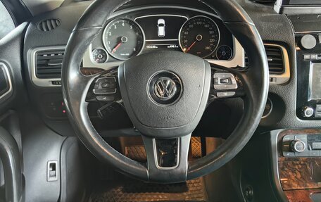 Volkswagen Touareg III, 2013 год, 2 400 000 рублей, 6 фотография