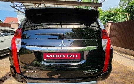 Mitsubishi Pajero Sport III рестайлинг, 2019 год, 3 500 000 рублей, 8 фотография