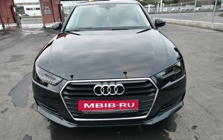 Audi A4, 2019 год, 2 600 000 рублей, 13 фотография