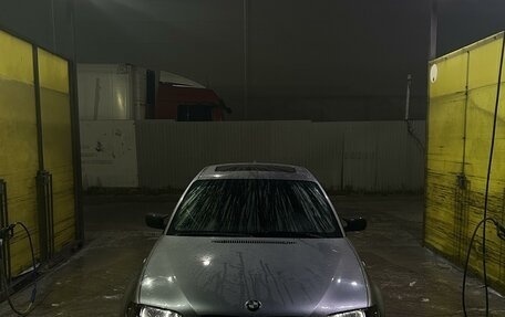 BMW 3 серия, 2003 год, 810 000 рублей, 14 фотография