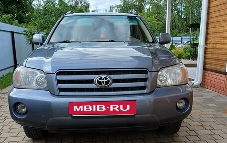 Toyota Highlander III, 2005 год, 1 330 000 рублей, 3 фотография