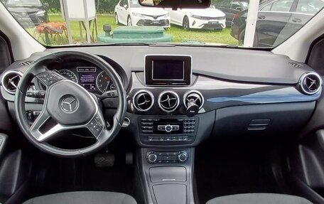 Mercedes-Benz B-Класс, 2012 год, 1 950 000 рублей, 5 фотография