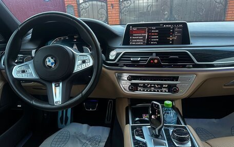 BMW 7 серия, 2021 год, 10 700 000 рублей, 9 фотография