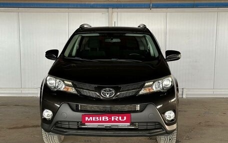 Toyota RAV4, 2014 год, 2 049 000 рублей, 2 фотография