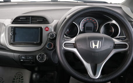 Honda Fit III, 2010 год, 979 000 рублей, 12 фотография