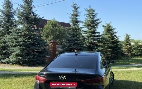 Hyundai Solaris II рестайлинг, 2019 год, 1 600 000 рублей, 8 фотография